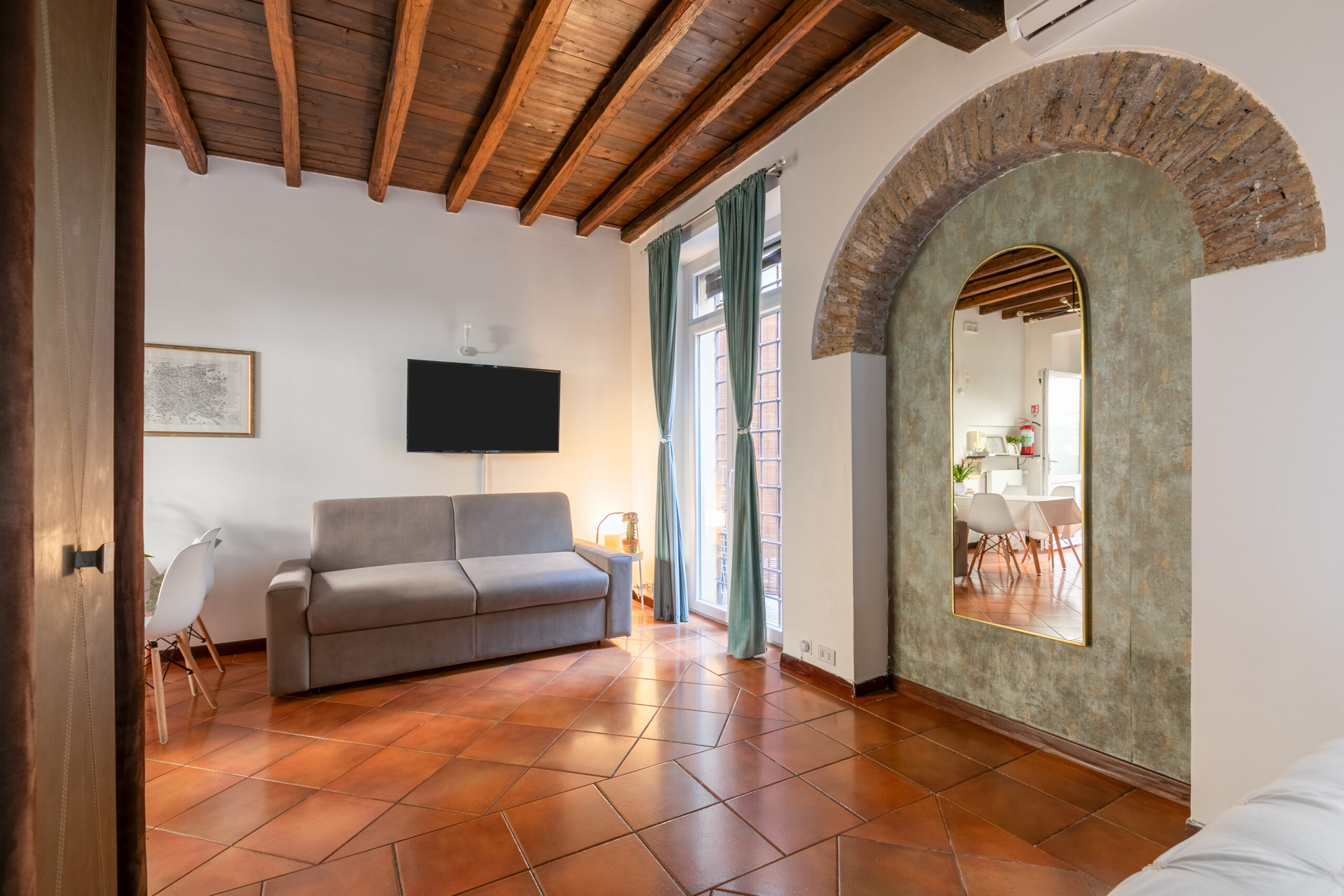 Living room of Quiet Trevi Fountain Apartment, Rome
